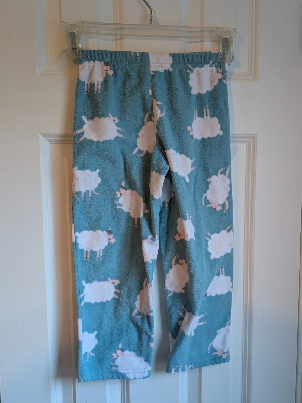 Carter's 3 Piece Pajamas Set Size 5 / 5A Sheep Theme